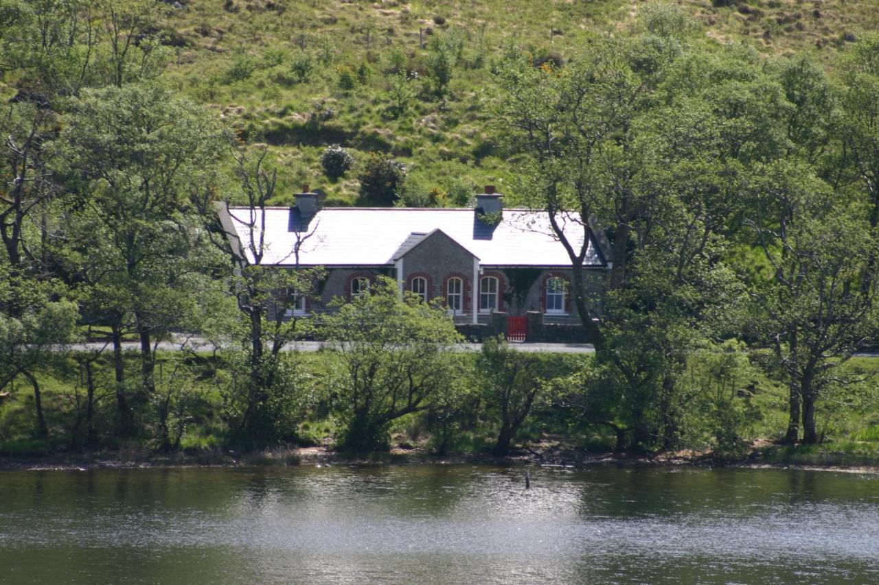 Delphi Lodge Cottages Leenaun Exterior photo